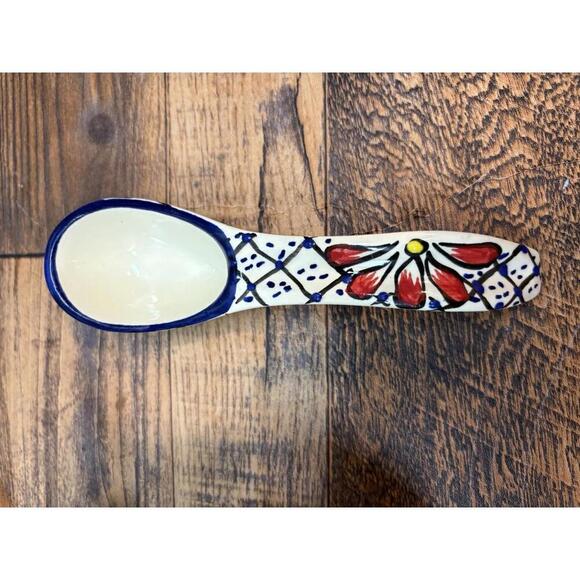 Talvera Mexican Pottery Serving Bowl and Spoon, Alba Botanical, Flower, Blue - Picture 4 of 5
